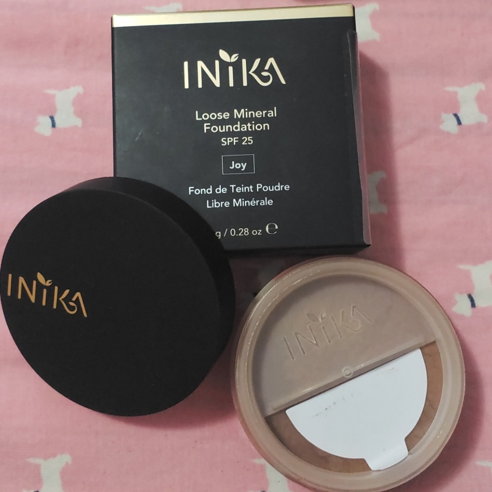 Inika loose minteral foundation
